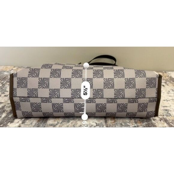 Steve Madden signature tote with matching clutch - Picture 9 of 14